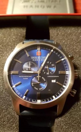   Hola compañeros. Al igual que mis armas cortas, mis relojes de colección están IMPECABLES o incluso 02