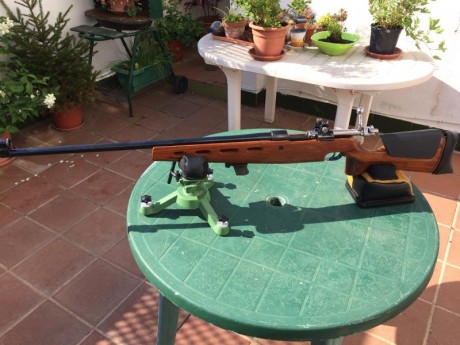 Vendo precioso rifle calibre 6,5x55 sueco:
Cañon grueso Schultz & Lanser, Culata Sauer y acción Mauser 00