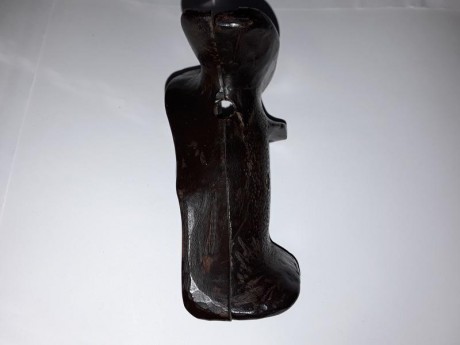  20180515_191004.jpg  20180515_191032.jpg  20180515_190943.jpg 
Cachas anatomicas diestras para revolver 01