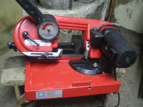 Vendo C Z 75 B inutilizada 275e mando fotos por correo. 00