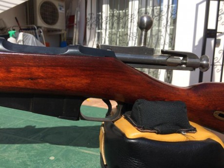 Precioso rifle Mosin Nagant, calibre 7,62x54R, estupendo estado y madera restaurada con barniz alemán 10