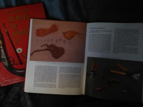 Hola compañeros. vendo tres libros, ya descatalogados:

1- Libro "EL TIRO CON ARMAS DE AVANCARGA 01