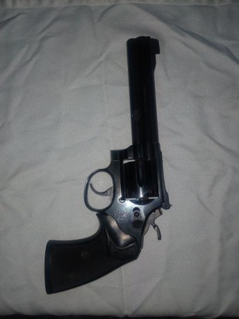 Vendo revolver Smith & wesson  38 especial mod 14-6  pavon ideal precision en perfecto estado contactar 00
