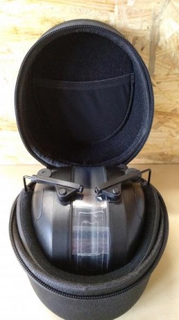 Vendo cascos de protección electrónicos.
En perfecto estado estético y de uso.
40 euros, cascos, funda 01