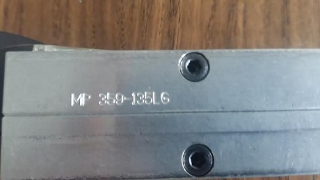 Fabricada por mihec. Ha hecho solo 1000 puntas. Va fabulosa. Marca 135gr pero da 140. Base plana. Sin 00