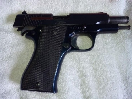 Hola buenas vendo pistola Star mod BKM 9 PB, dos cargadores y caja  buen estado poco uso guiada en F se 00