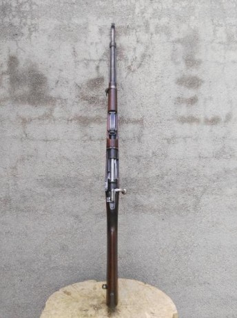 Vendo mosqueton mauser de la fabrica de armas de Oviedo, calibre original 7x57
    Funciona perfectamente,precio 00