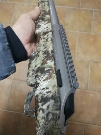 Vendo o cambio rifle Tikka T3 Super Varmint, en acero inox, con rail superior Weaver, cargador de 5 cartuchos 01