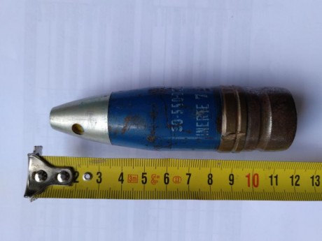 Vendo proyectil de 30mm inerte,. 40€
Toledo- Madrid 01