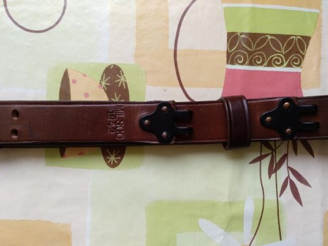 Vendo correa copia de original para garand , Springfield 1903,   50€ Toledo- Madrid. 02