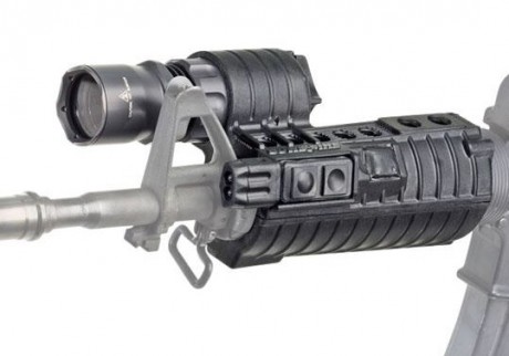 Vendo SureFire M500L-B-BK-RD 1000 Lumen linterna en perfecto estado 175€ nada de imitacion lo vendo con 00