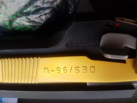 VENDO UNIQUE 96 U esta perfecta ,tira todas las municiones,la cambie hace unos meses por otra pistola 11