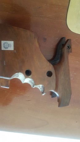 VENDO UNIQUE 96 U esta perfecta ,tira todas las municiones,la cambie hace unos meses por otra pistola 31