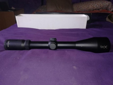 Hola vendo tres visores, el primero es un burris four X de 3x12x 56 con retícula iluminada, tiene mucha 11