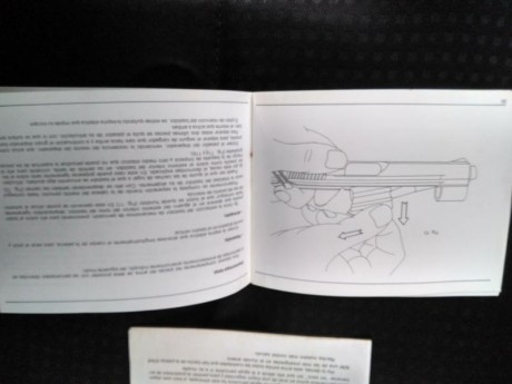 Hola compañeros,vendo manual para la conocida star 30 m,escucho ofertas o cambio por peines mauser oviedo 00