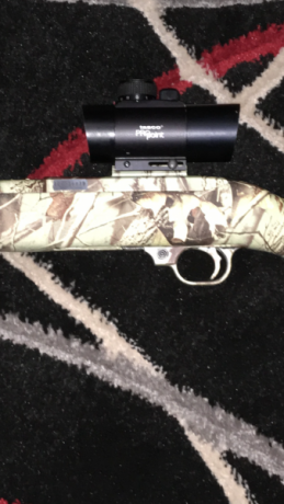 Vendo Ruger 44 customizado completamente con hidroimpresión y con punto rojo Tasco Pro-Point de 2 colores 10