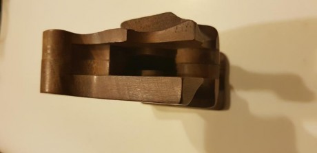 Vendo una Empuñadura en un estado excepcional sin el mas minimo arañazo. 
Talla M
El encare con esta empuñadura 00