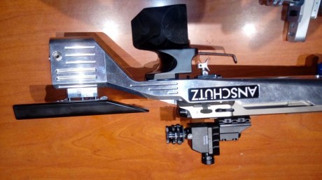 buenas tardes vendo anschutz 2013 accion plana,en perfectisimo estado ,con todos los accesorios que se 12