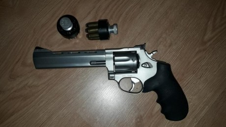 Vendo Revolver marca Taurus modelo Tracker Competition Pro, calibre 357 magnum, 7 cartuchos en tambor, 01
