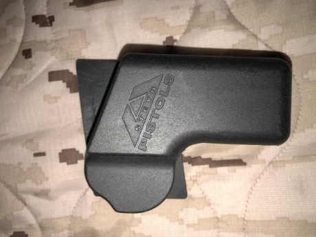 Vendo mi Steyr M9, calibre 9x19.
Tiene poquísimos disparos, y buen estado en general, con una pequeña 31