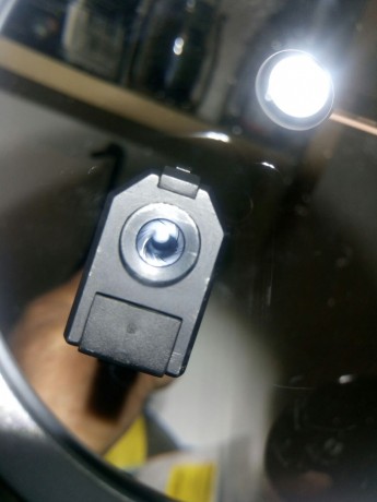 Pistola BENELLI MP 95 E en muy buen estado, con dos cargadores, cacha anatómica, agujas de repuesto, llaves 01