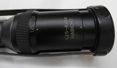Visor Swarovski 1-4x24 de tubo de 30mm y retícula 4 . Buen estado de conservación . Mollet del Vallés 00