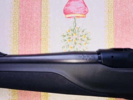Vendo rifle  Sauer modelo  404 XT en calibre 300WM , con un segundo cargador de 4 balas. 2700€. El rifle 22
