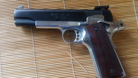  Buenos días. Pongo a la venta esta pistola SPRINGFIELD ARMORY 9MM Y .22LR.
Inoxidable y Pavón. Perfecto 80
