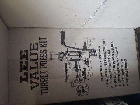 Vendo prensa turret clásica 4 posiciones comprada hace 7 meses nueva en armería (entregó factura y homologacion) 00