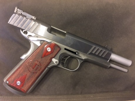 Buenos días a todos,
Vendo una STI Sentinel, la compré a un compañero para Precisión 9mm y Clásica en 01