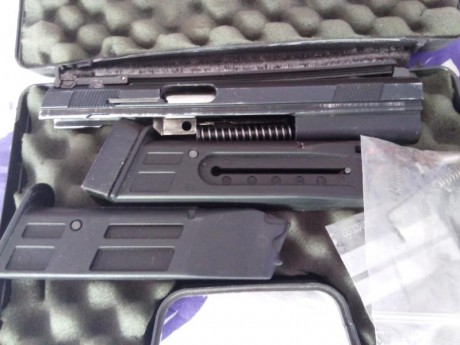 Vendo Tanfoglio P19 Combat, la compre para empezar en IPSC, pero he abandonado en ese proyecto.

El paquete 02