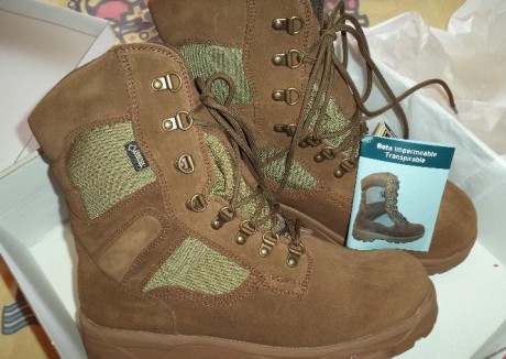 Vendo Botas Iturri de gore tex, nuevo modelo de color árido talla 43 , modelo más alto de gama, impermeables 00