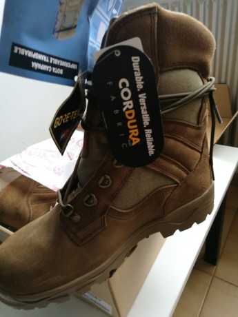 Vendo Botas Iturri de gore tex, nuevo modelo de color árido talla 43 , modelo más alto de gama, impermeables 11