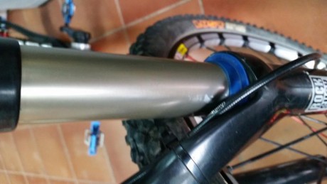 vendo orbea alma carbon de 26" Talla S.
llantas mavic slr(con rodamiento hubdoctor en el nucleo), 01