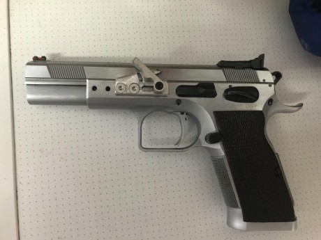 Cañi del 9 y del 38 pocos tiros 800 02