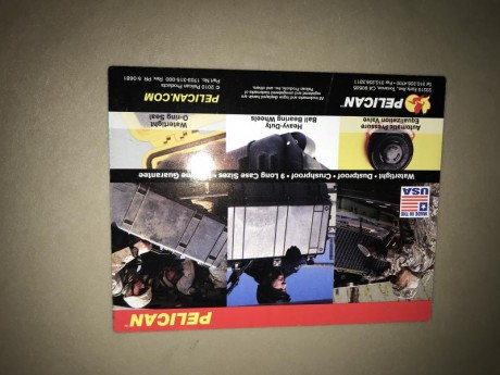 Hola, vendo maleta rígida Pelican 1750 en color desert.
Características:
Largo (Exterior)134.6cm
Largo 10