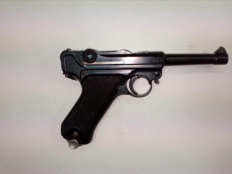 Hola, un compañero pone a la venta estas dos armas:
STI TROJAN, Calibre 9 parabelum, en 600 €
LUGER P-08 01