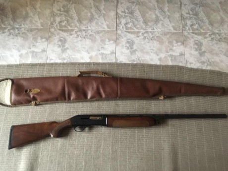 Un buen amigo vende una repetidora fabarm euro S de caza. Es muy cuidadoso con la armas y tiene pocos 01