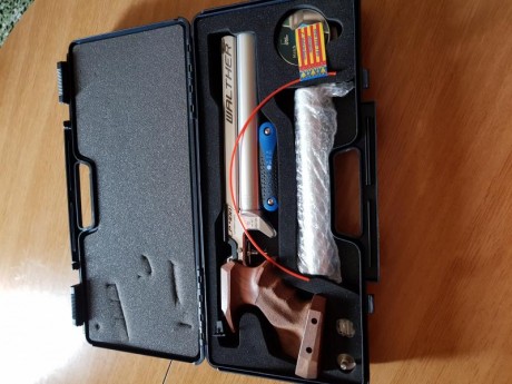 OCASIÓN VENDO PISTOLA PCP COMPETICION SEMINUEVA MUY POCO USO ESCASOS 150 DISPAROS MARCA WALTHER MODELO 02