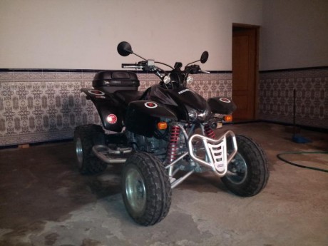 se vende quad honda trx 400.
Ni se usa. Bateria cambiada hace 3 meses magneti marelli por ni arrancarlo 00