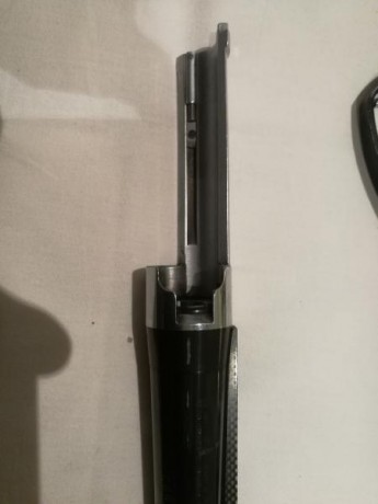 En venta Benelli Rafaelo Crio de 65cm. de cañon con crio-choques.
800€. Portes a parte. La escopeta la 10