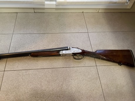 Hola buenas, un amigo me pide que ponga estas tres escopotas en venta. Se trata de una beretta, una benelli 00
