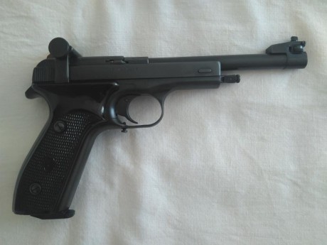 Muy buenas,

Pues eso, en venta la archiconocida Vostok Margolin MCM, funciona perfectamente, utilizada 01