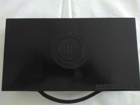 Muy buenas,

Pues eso, en venta la archiconocida Vostok Margolin MCM, funciona perfectamente, utilizada 30