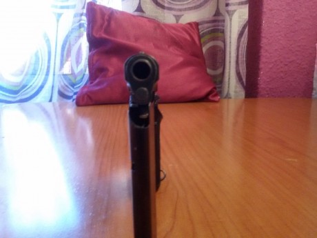 Un compañero del club vende su Star S para hacer caja y terminar un proyecto que tiene en mente.

Es una 12