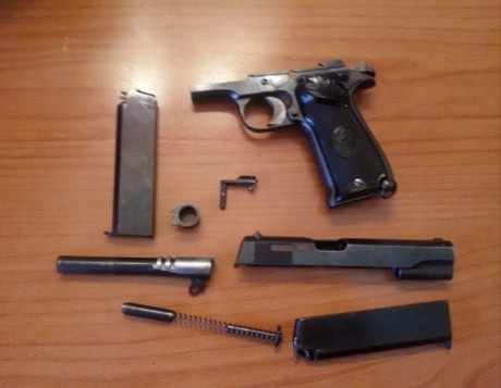 Un compañero del club vende su Star S para hacer caja y terminar un proyecto que tiene en mente.

Es una 11