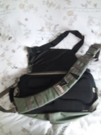 Por encargo de un amigo se pone a la venta el siguiente material, la persona interesada le paso el contacto 01