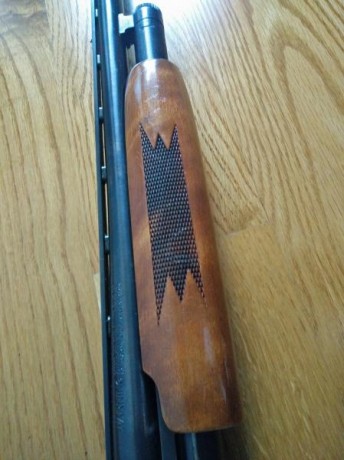 VENDIDA escopeta Mossberg 500 combo. Calibre 12, recámara magnum.
Incluye un cañón liso con polichoke 42