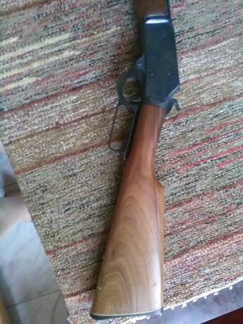 Buenas tardes, pues eso se vende, este Marlin  en 357 mag. Esta en Coruña, y esta prácticamente nuevo. 01