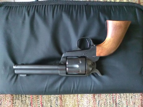 Se vende prácticamente nuevo, en 300, esta en Coruña, portes a parte.interesados llamar a 639955345, Pedro. 02